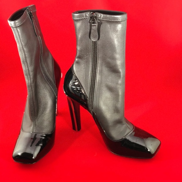 MCQ stcok boot size 38